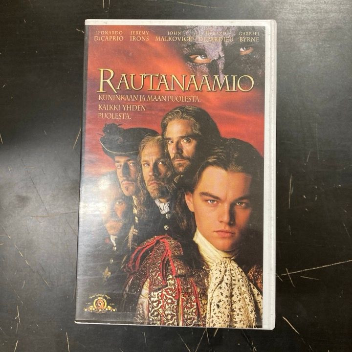 Rautanaamio (1977) VHS (VG+/M-) -seikkailu-